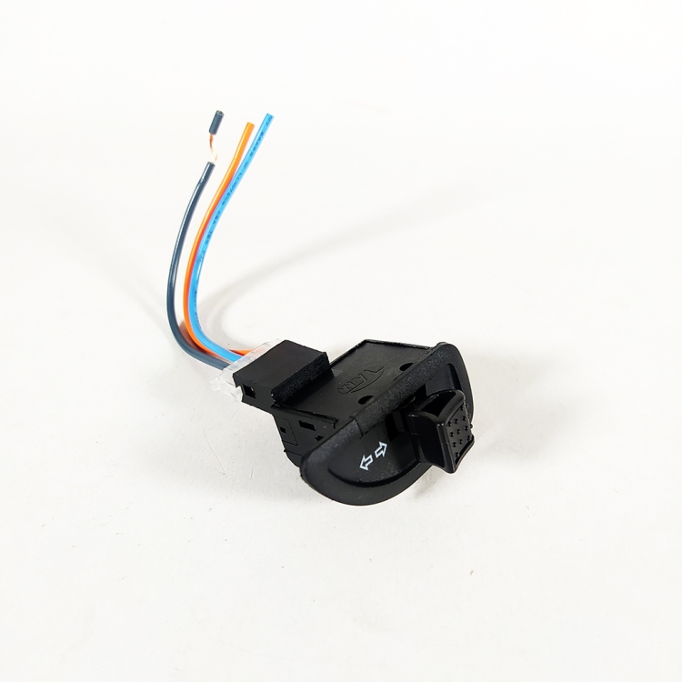 ΜΠΟΥΤΟΝ ΦΛΑΣ PIAGGIO HEXAGON RUNNER ZIP ΜΕ 3 ΚΑΛΩΔΙΑ