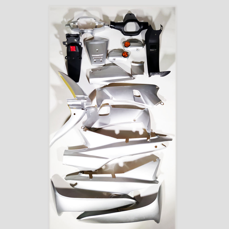 ΠΛΑΣΤΙΚΑ ΣΕΤ HONDA SUPRA ΑΣΗΜΙ OEM ROC